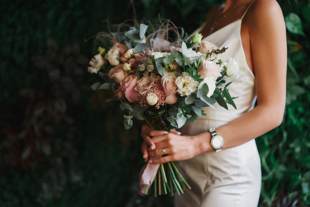 Популярные цветы для свадебных букетов